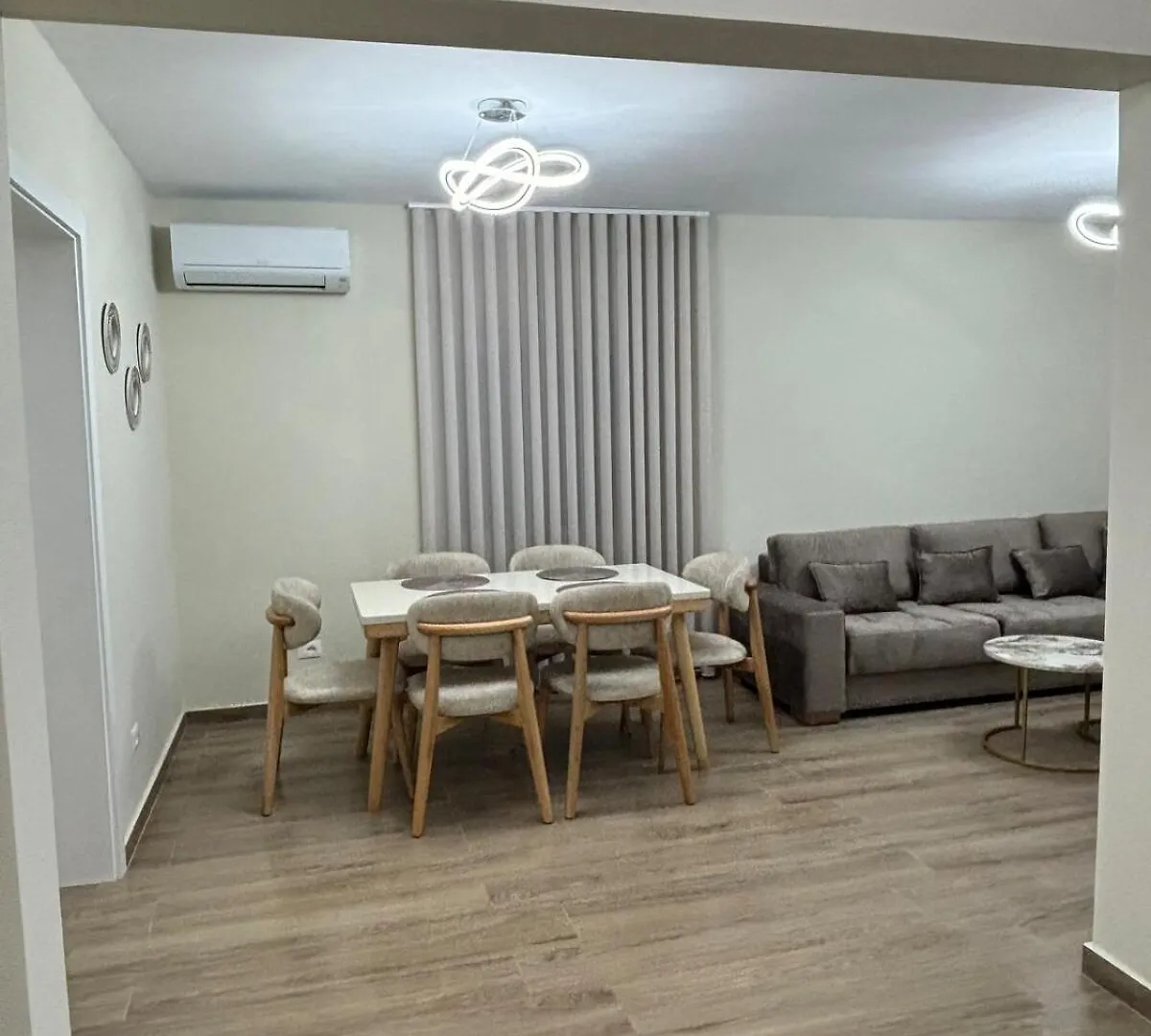 Feel At Home Tirana Apartamento